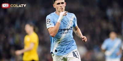 Phil Foden - Hành trình từ cậu bé nhặt bóng đến siêu sao
